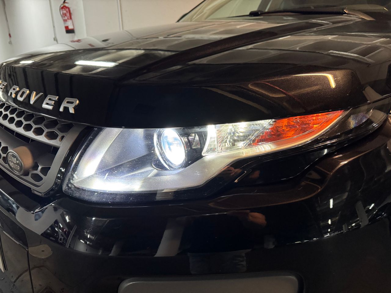 Land-Rover Range Rover Evoque 2.0eD4 Pure 2WD 150, 110kW/150 PS  - Foto 30