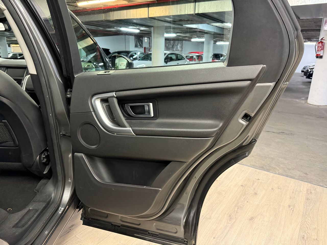 Land-Rover Discovery Sport HSE  - Foto 14