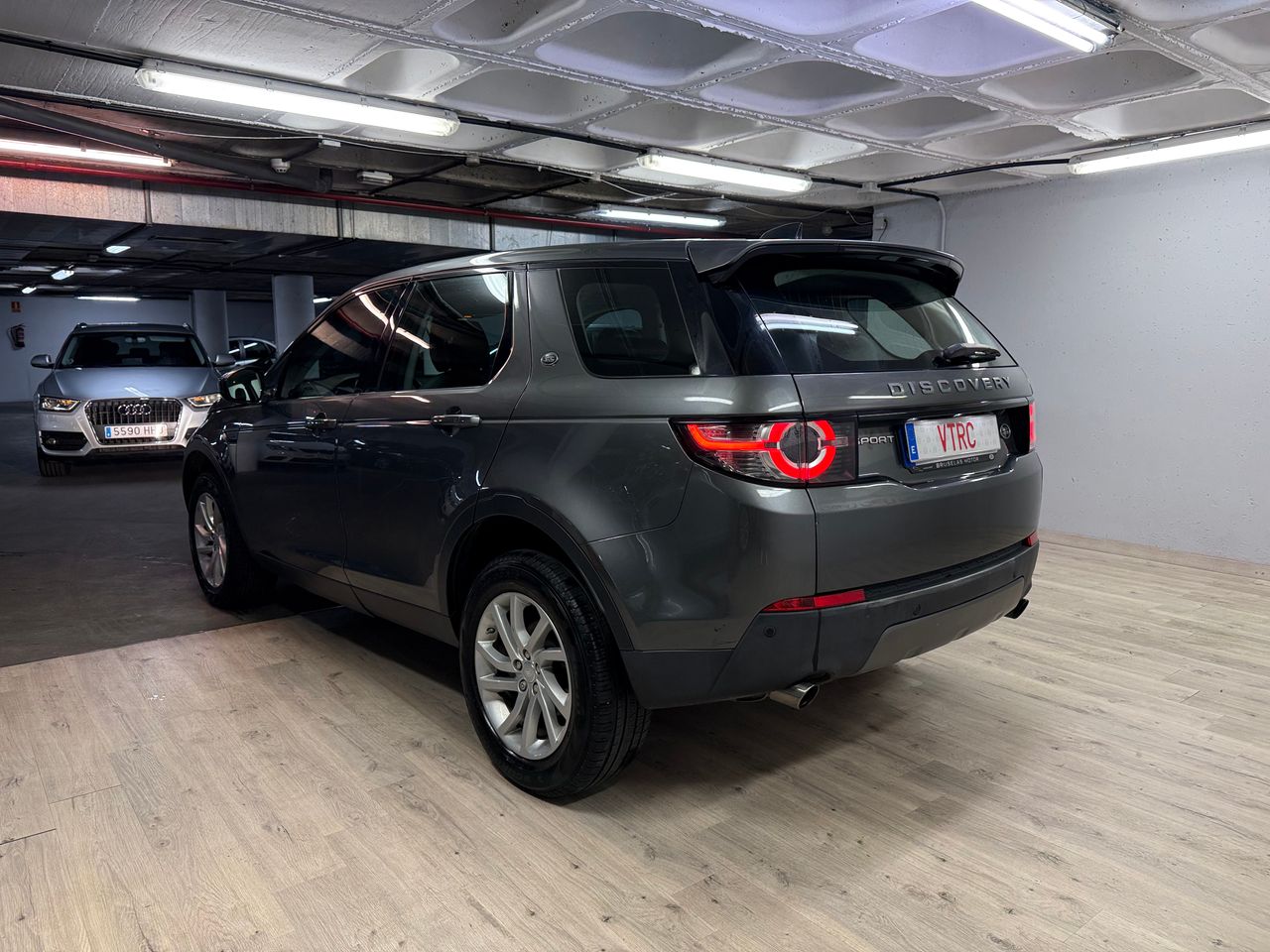 Land-Rover Discovery Sport HSE  - Foto 18