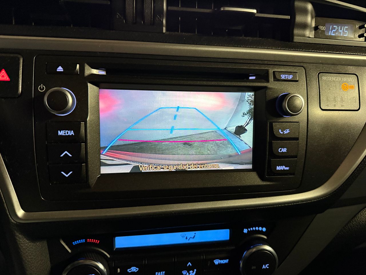 Toyota Auris Hybrid Advance  - Foto 21