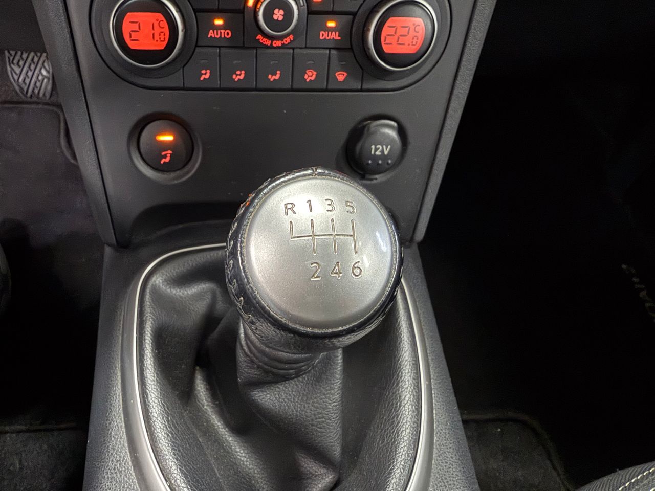 Nissan Qashqai+2 gasolina  - Foto 26