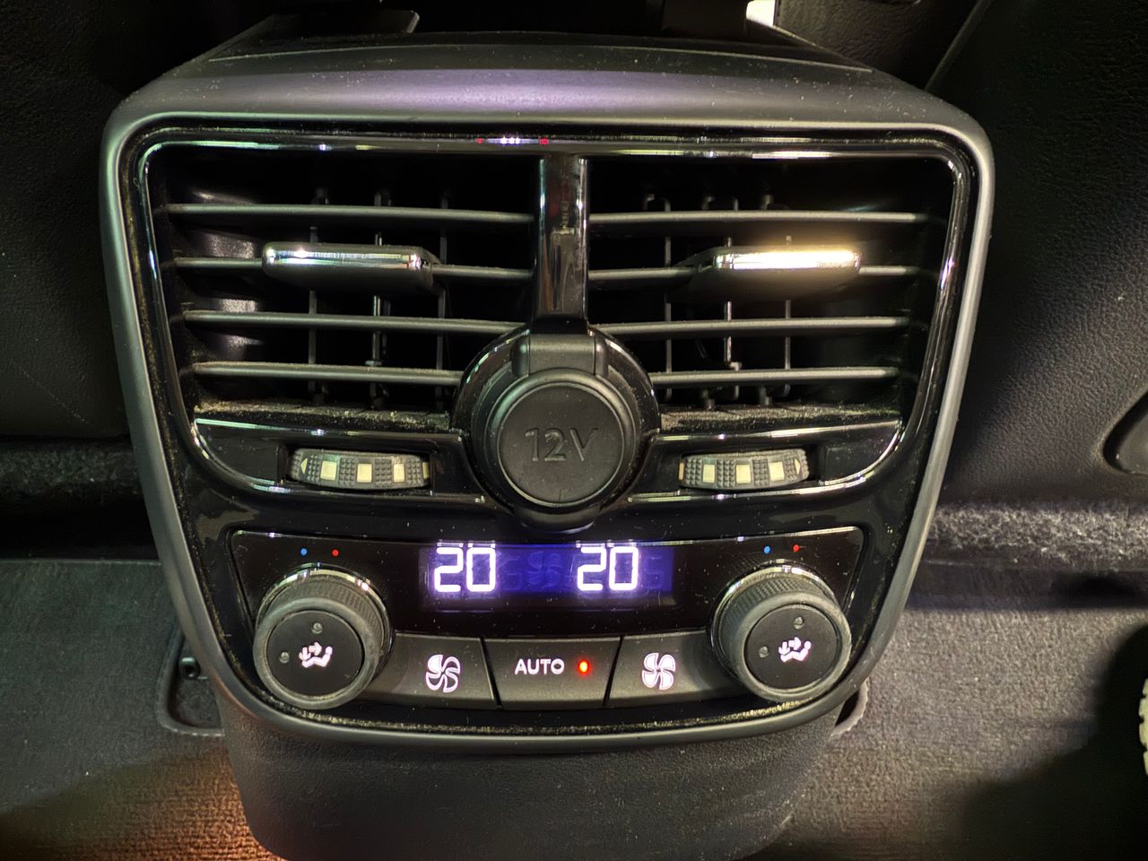 Peugeot 508 RXH 2.0 HDi HYbrid4 200 cv  - Foto 6