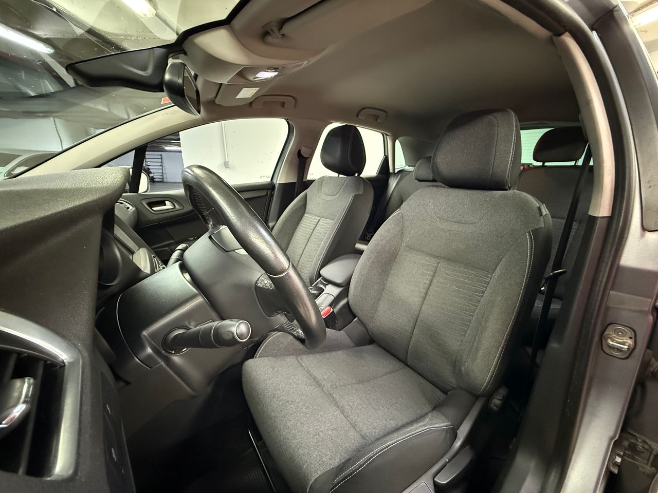 Citroën C4 1.6BlueHDI Live Edition  - Foto 8