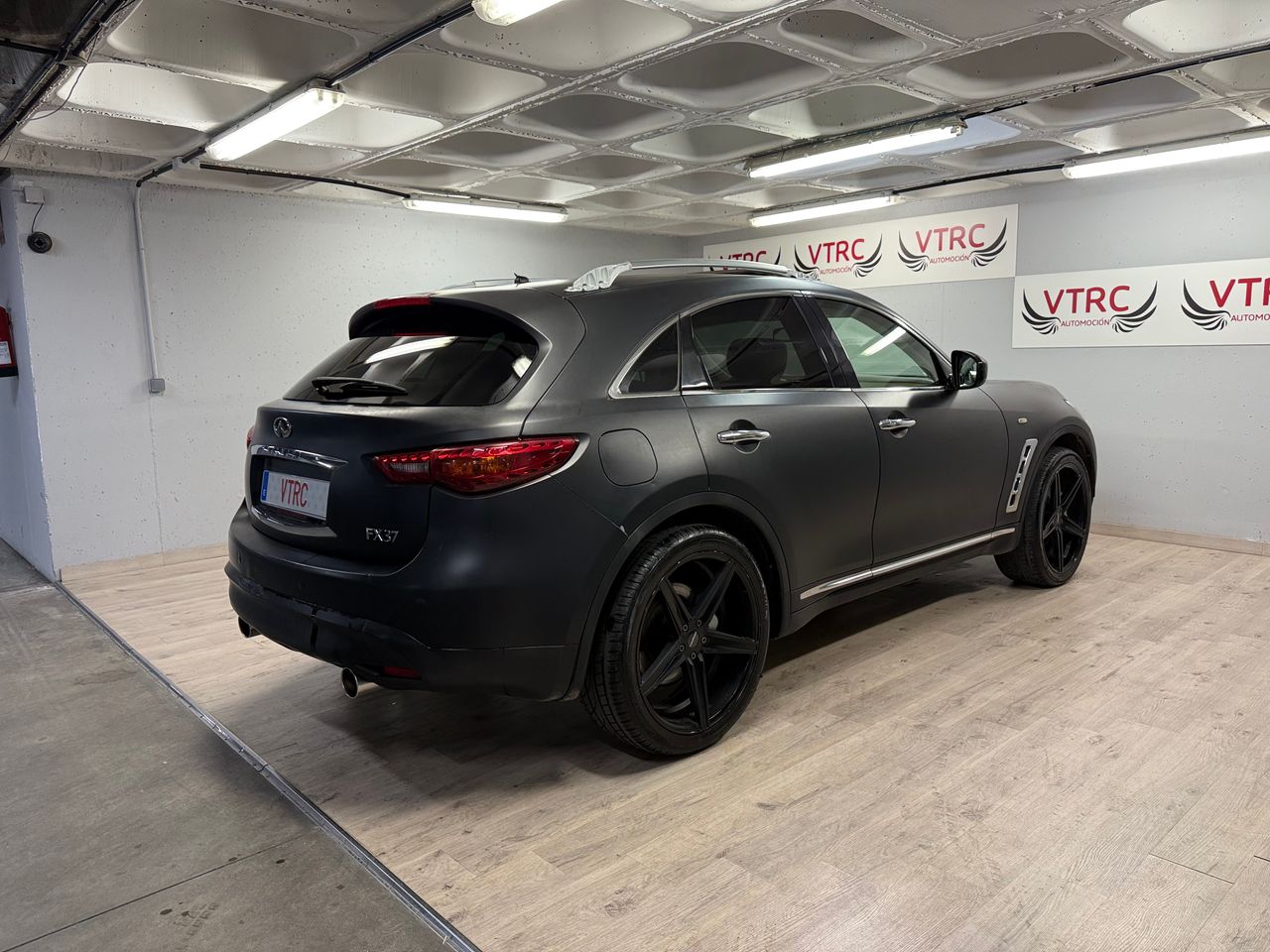 Infiniti FX 3.7 i V6 AWD 24V Auto-S7 320 cv  - Foto 9