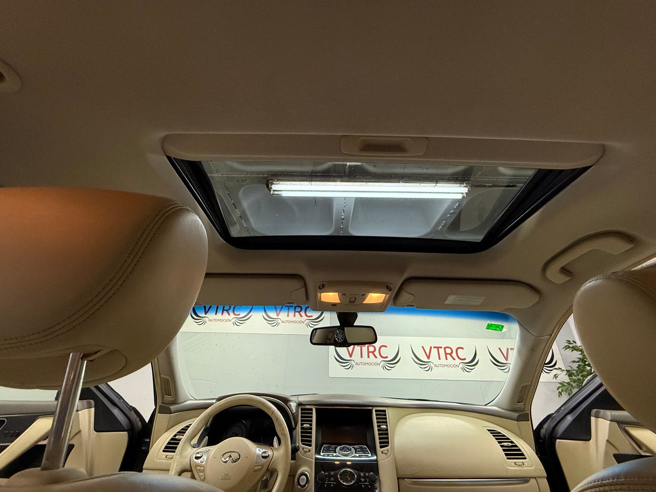 Infiniti FX 3.7 i V6 AWD 24V Auto-S7 320 cv  - Foto 10