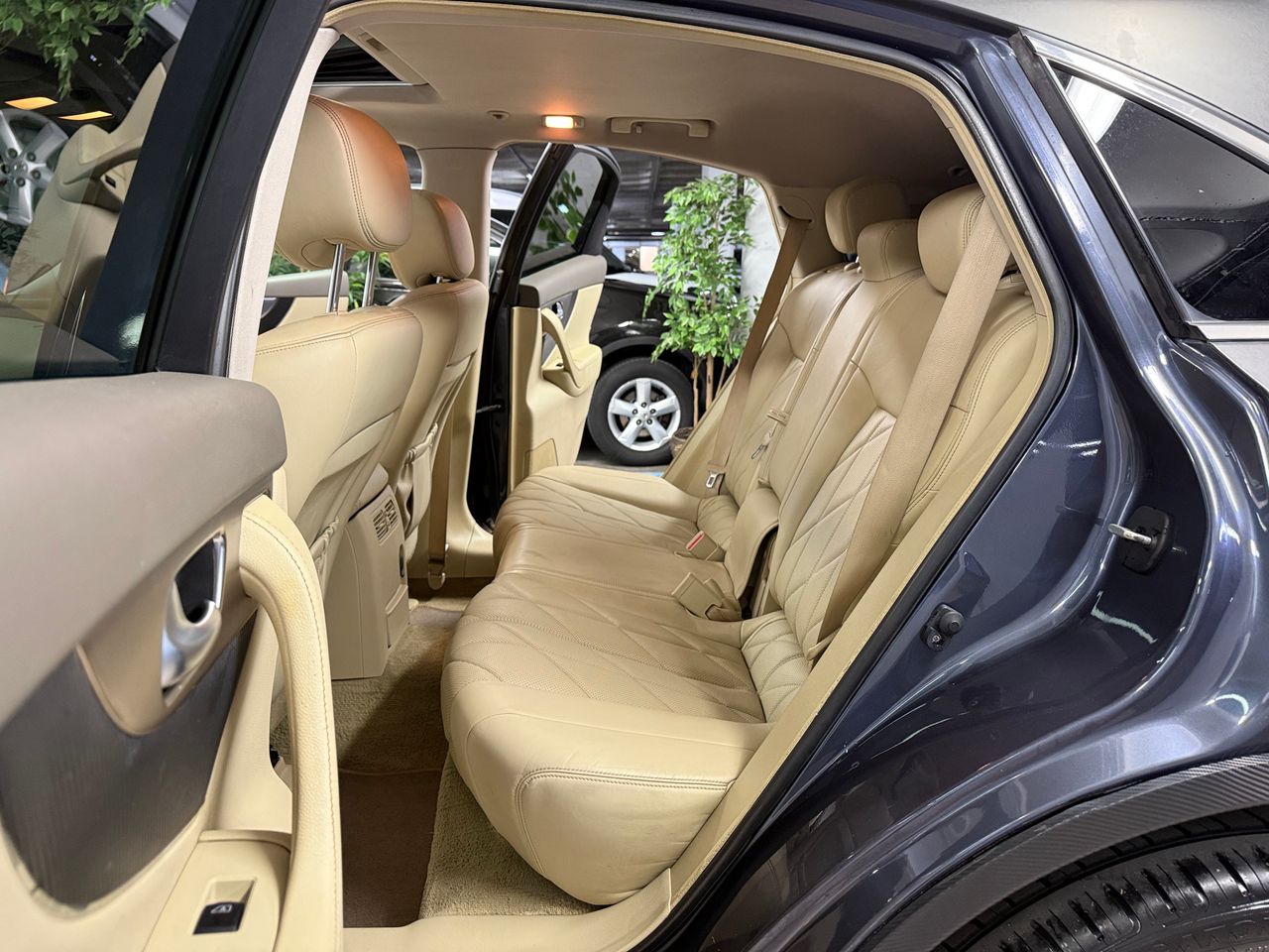 Infiniti FX 3.7 i V6 AWD 24V Auto-S7 320 cv  - Foto 12