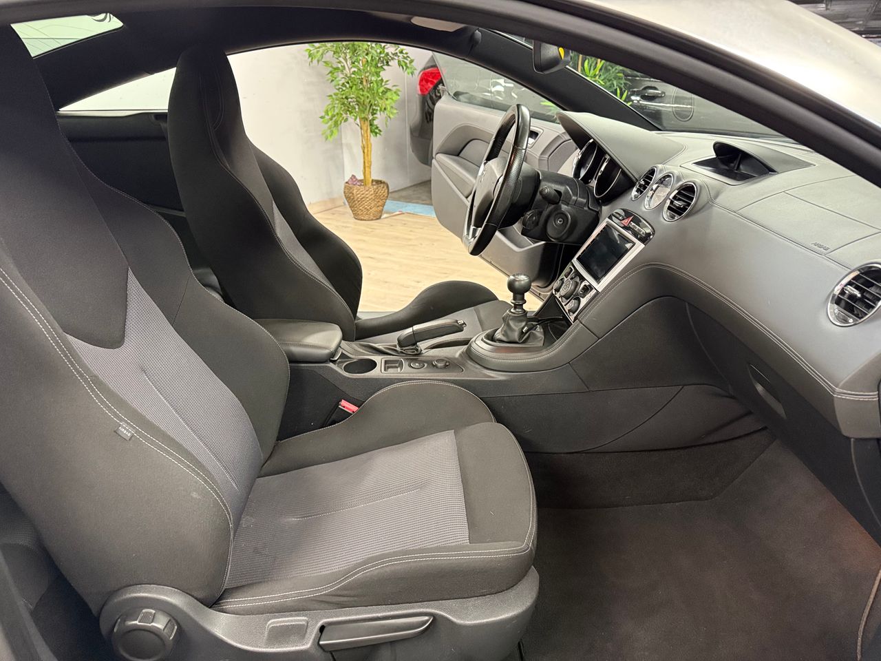 Peugeot RCZ 1.6 THP  - Foto 12