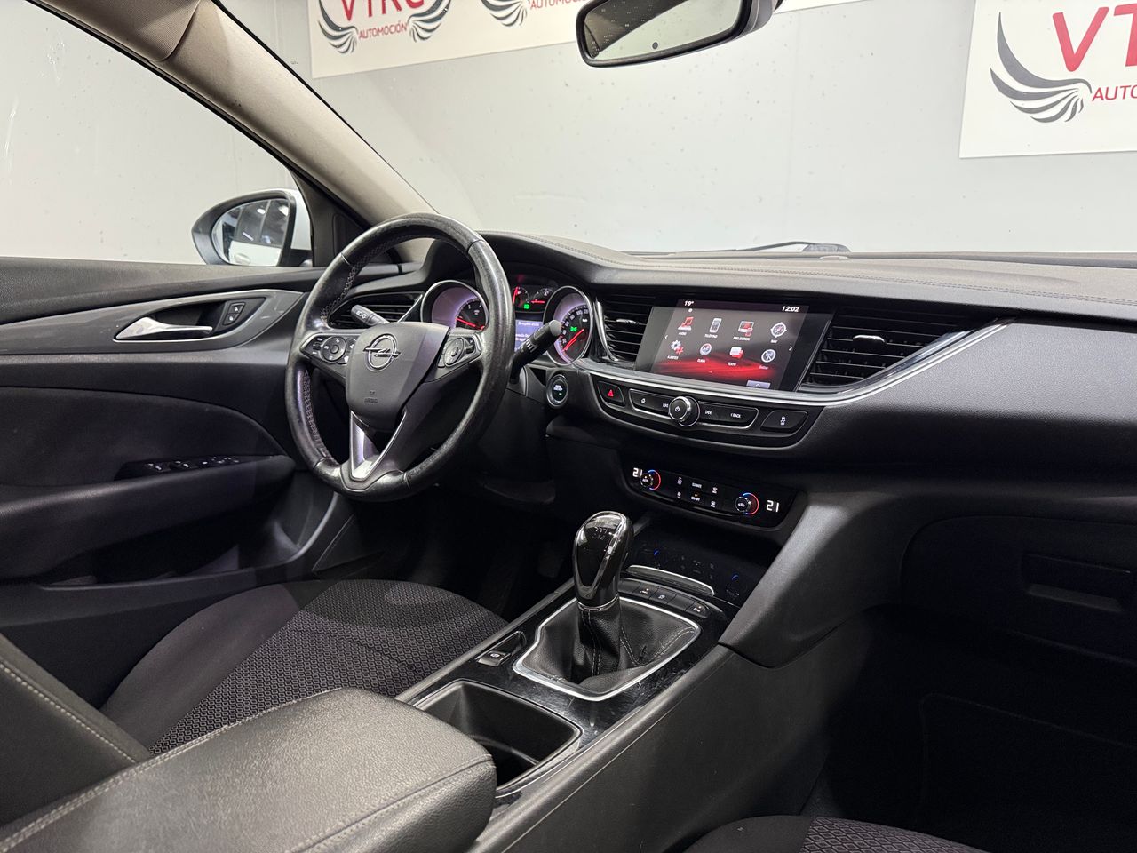 opel insignia  2018 / foto grande (2)