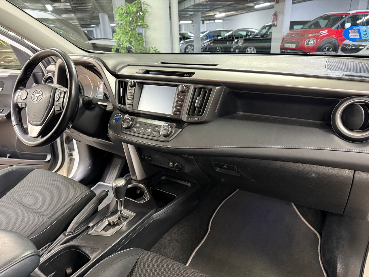 Toyota Rav4 Hybrid 4WD E-CVT  - Foto 13