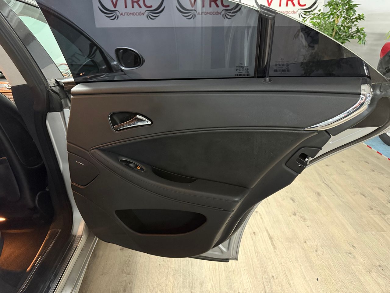 Mercedes Clase CLS 350  - Foto 18