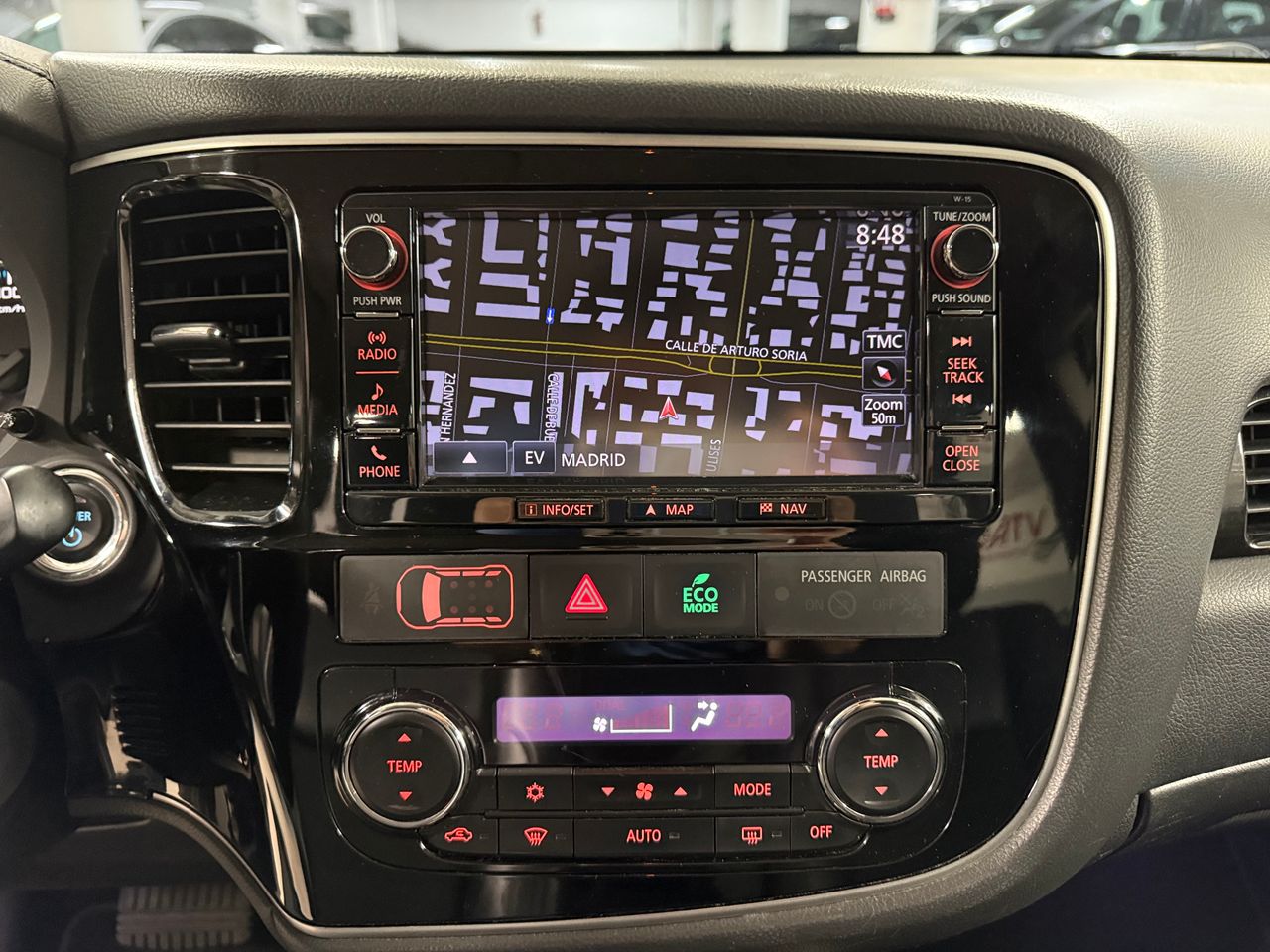 Mitsubishi Outlander plug-in híbrido OUTLANDER PHEV KAITEKI 4WD  - Foto 28