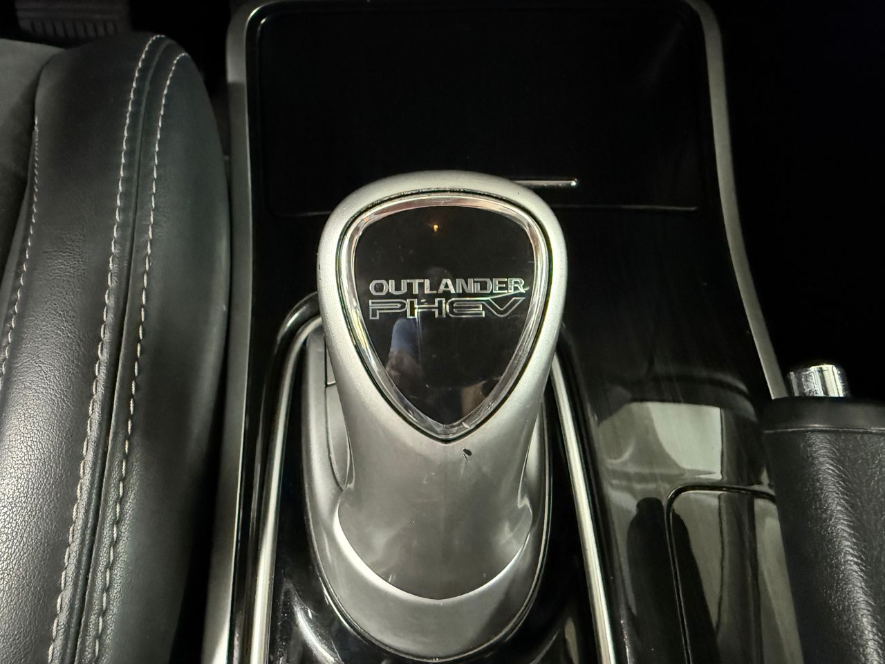 Mitsubishi Outlander plug-in híbrido OUTLANDER PHEV KAITEKI 4WD  - Foto 26