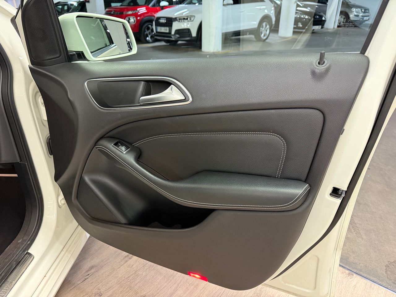 Mercedes Clase B 180cdi Urban  - Foto 5