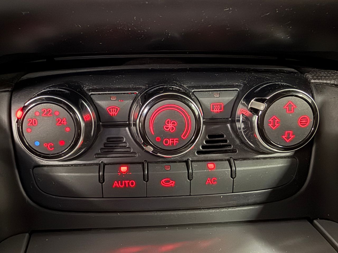 Audi TT 2.0 TFSI - Foto 14