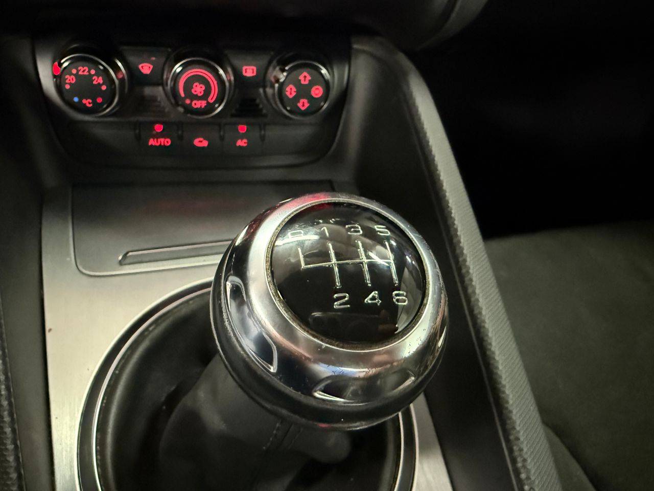 Audi TT 2.0 TFSI - Foto 15