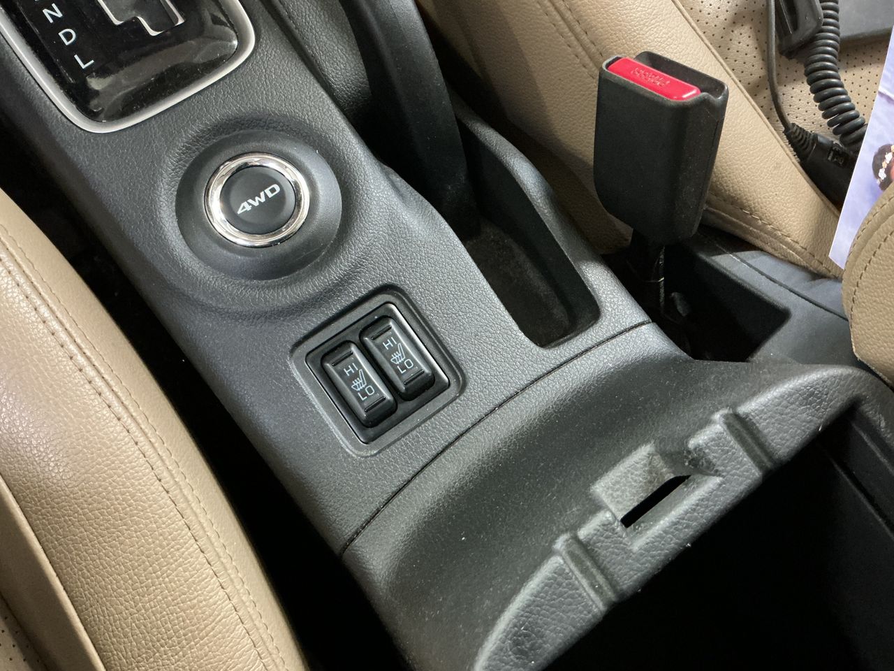 Mitsubishi Outlander 220 DID Kaiteki Auto 4WD  - Foto 28