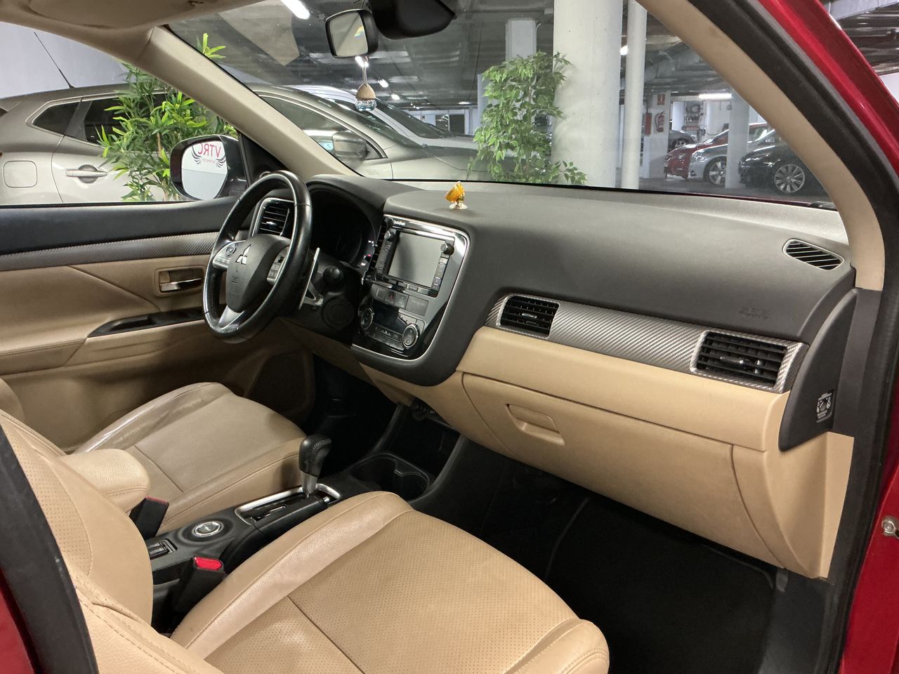 Mitsubishi Outlander 220 DID Kaiteki Auto 4WD  - Foto 8