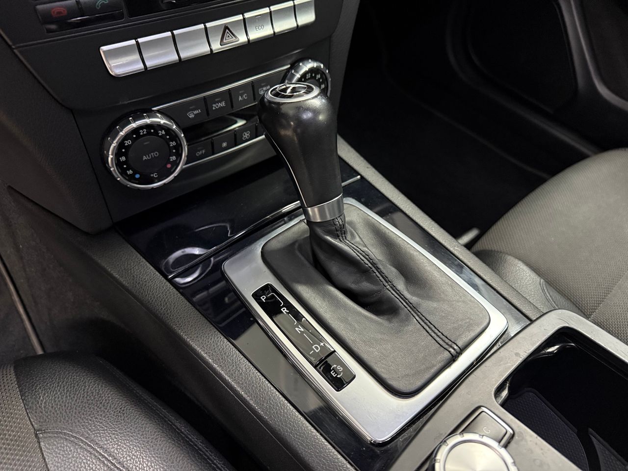 Mercedes Clase C COUPE 220CDI  - Foto 7