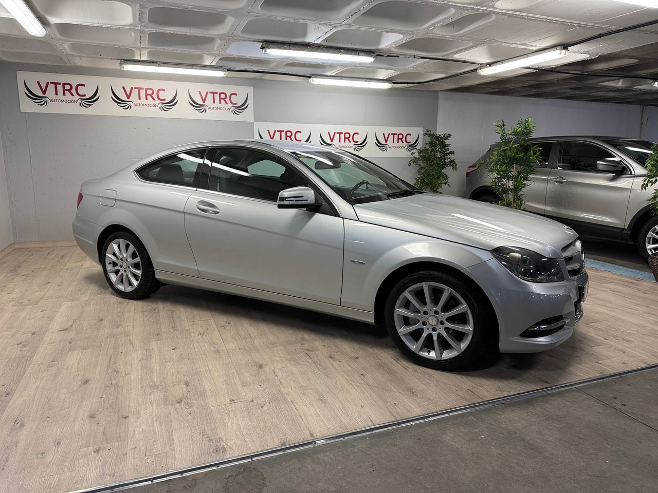 mercedes clase c 2012 / foto grande (2)