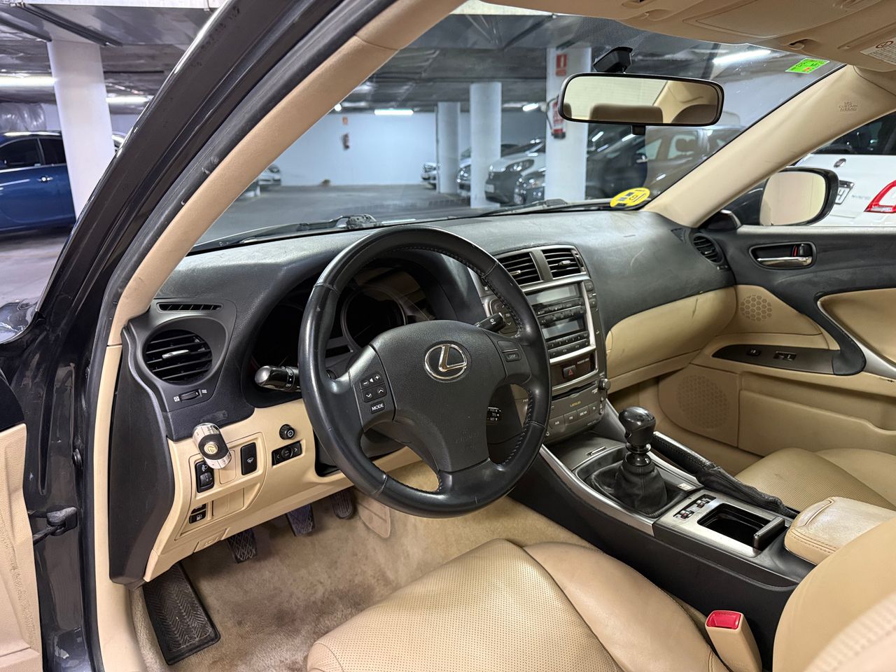 Lexus IS 220D  - Foto 8