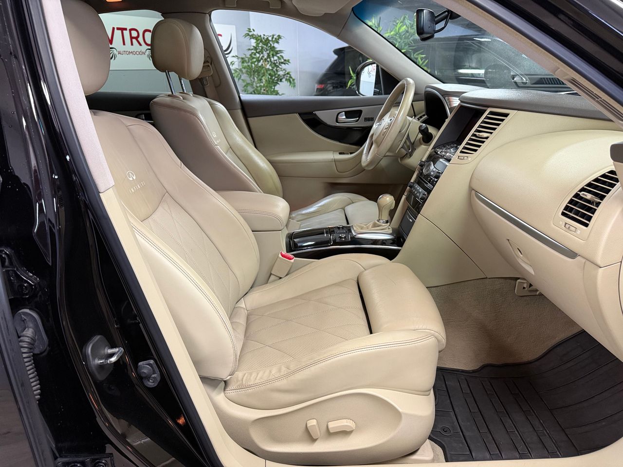 Infiniti FX 30D s  - Foto 6