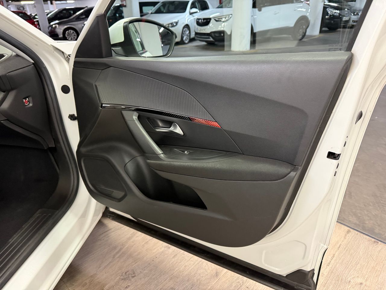 Peugeot 2008 Hdi  - Foto 8