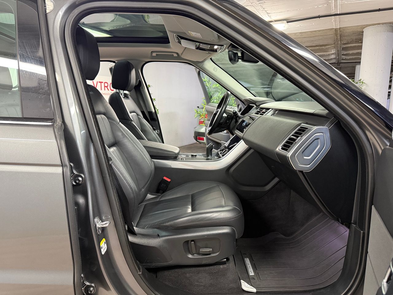 Land-Rover Range Rover Sport SDV6  - Foto 22