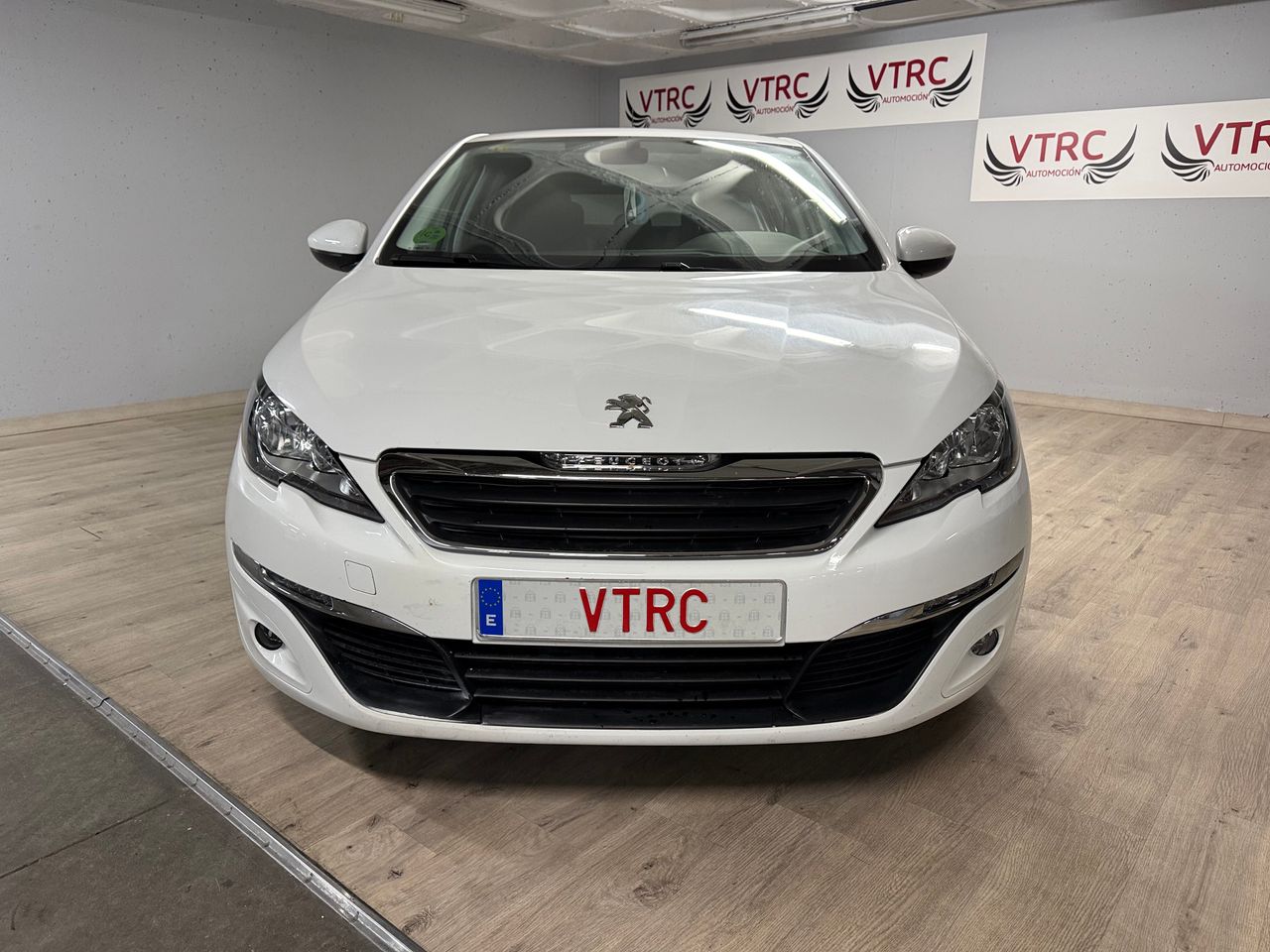 Peugeot 308 1.2 l  - Foto 7