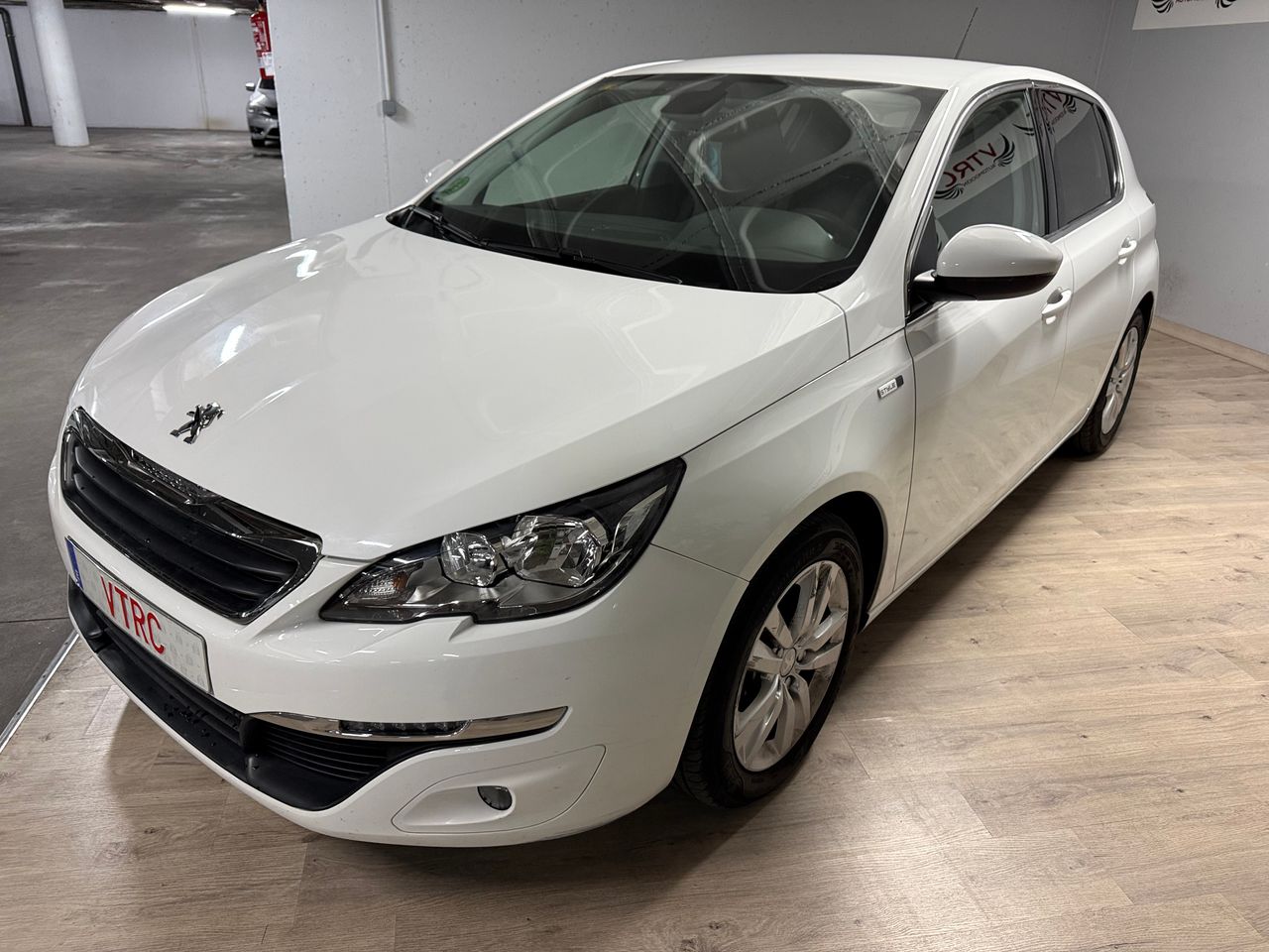 Peugeot 308 1.2 l  - Foto 8