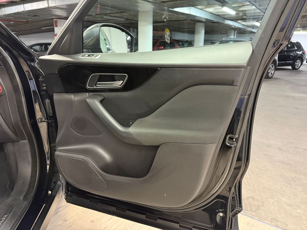 Jaguar F-Pace 2.0d AWD 16V - Foto 19