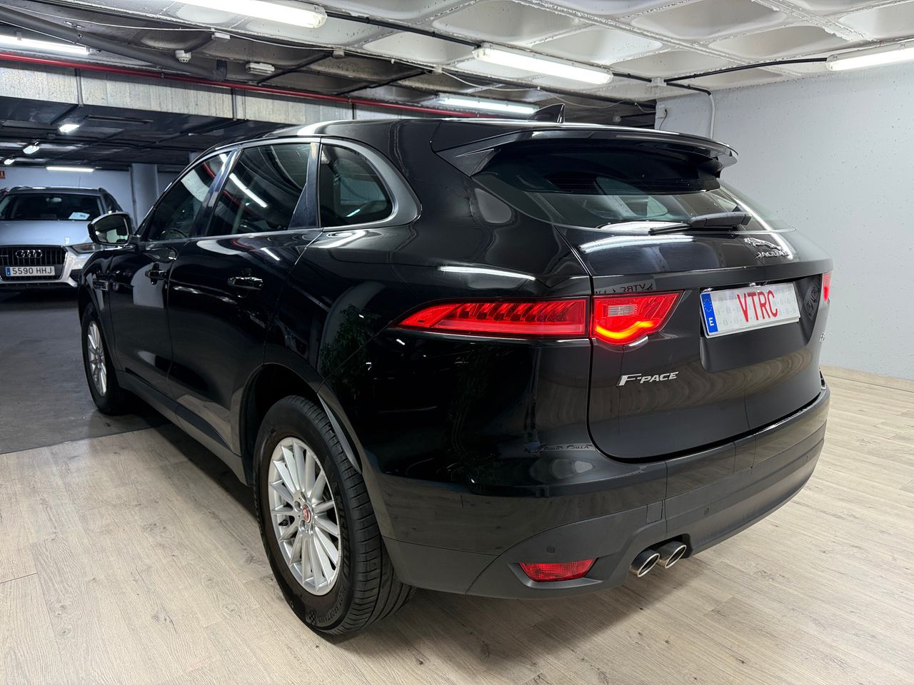 Jaguar F-Pace 2.0d AWD 16V - Foto 20