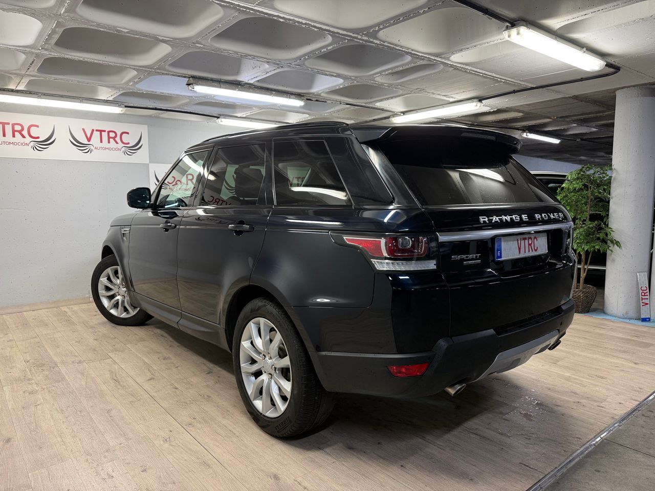 Land-Rover Range Rover Sport 3.0 SDV6 Hybrid HSE  - Foto 11