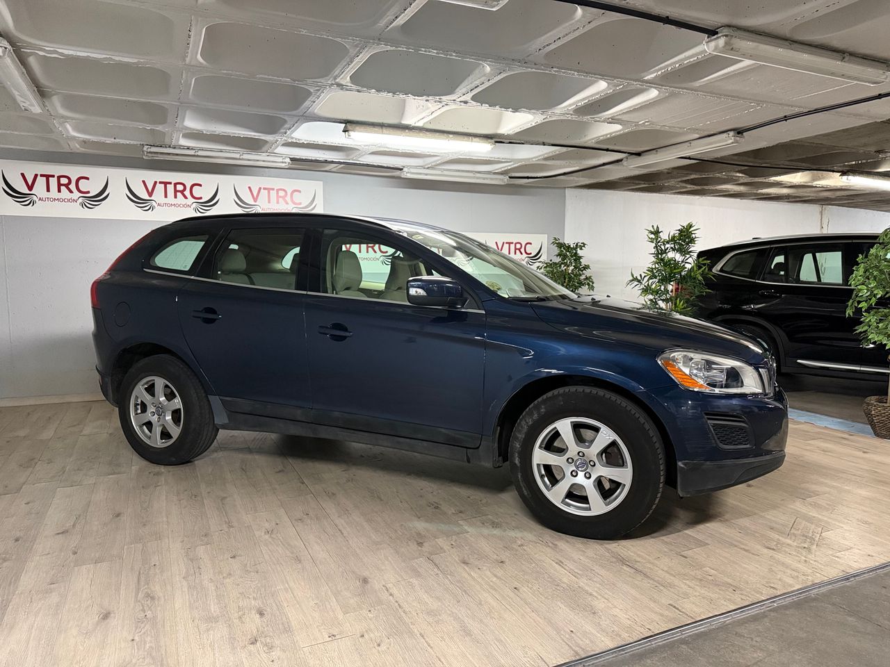 Volvo XC60 D3  MOMENTUM  - Foto 6