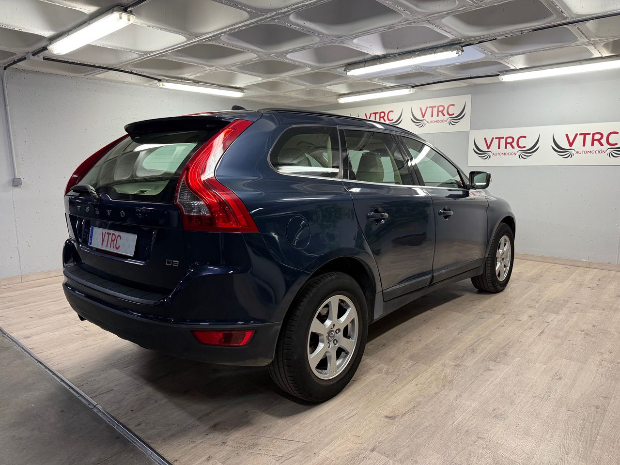 Volvo XC60 D3  MOMENTUM  - Foto 23
