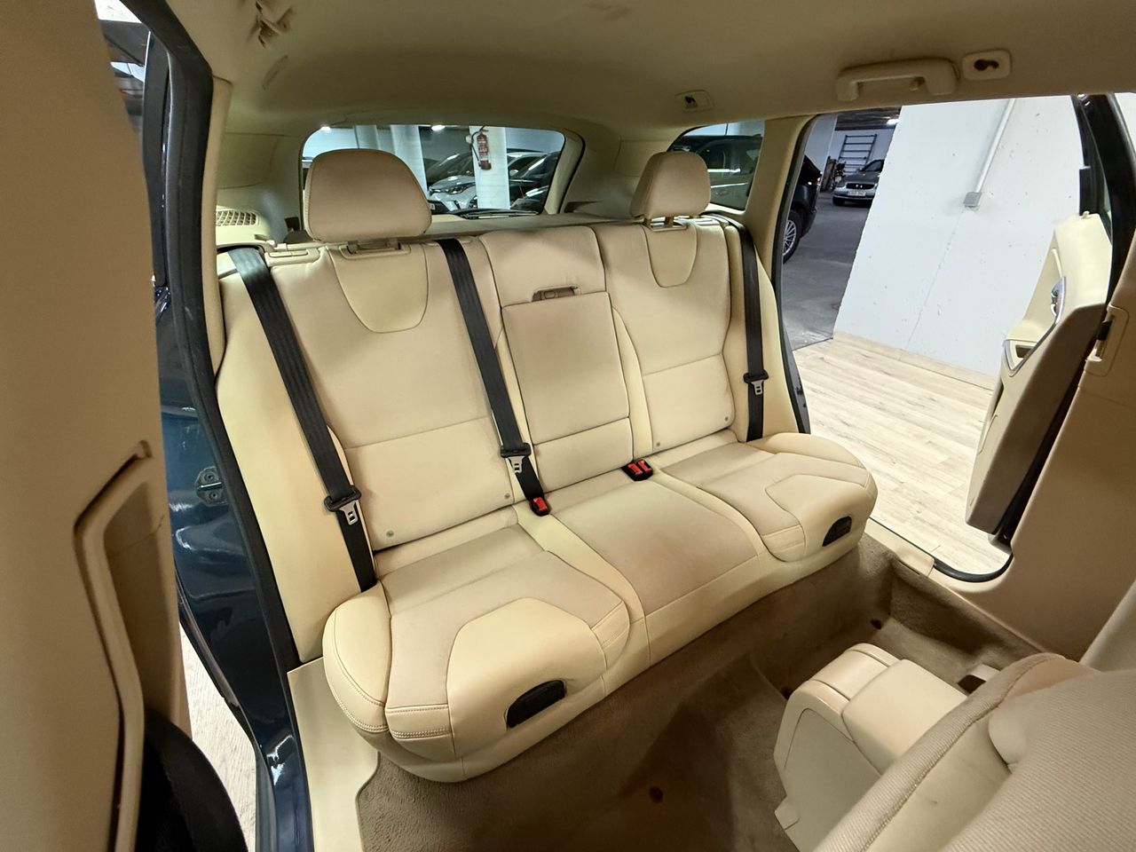 Volvo XC60 D3  MOMENTUM  - Foto 14