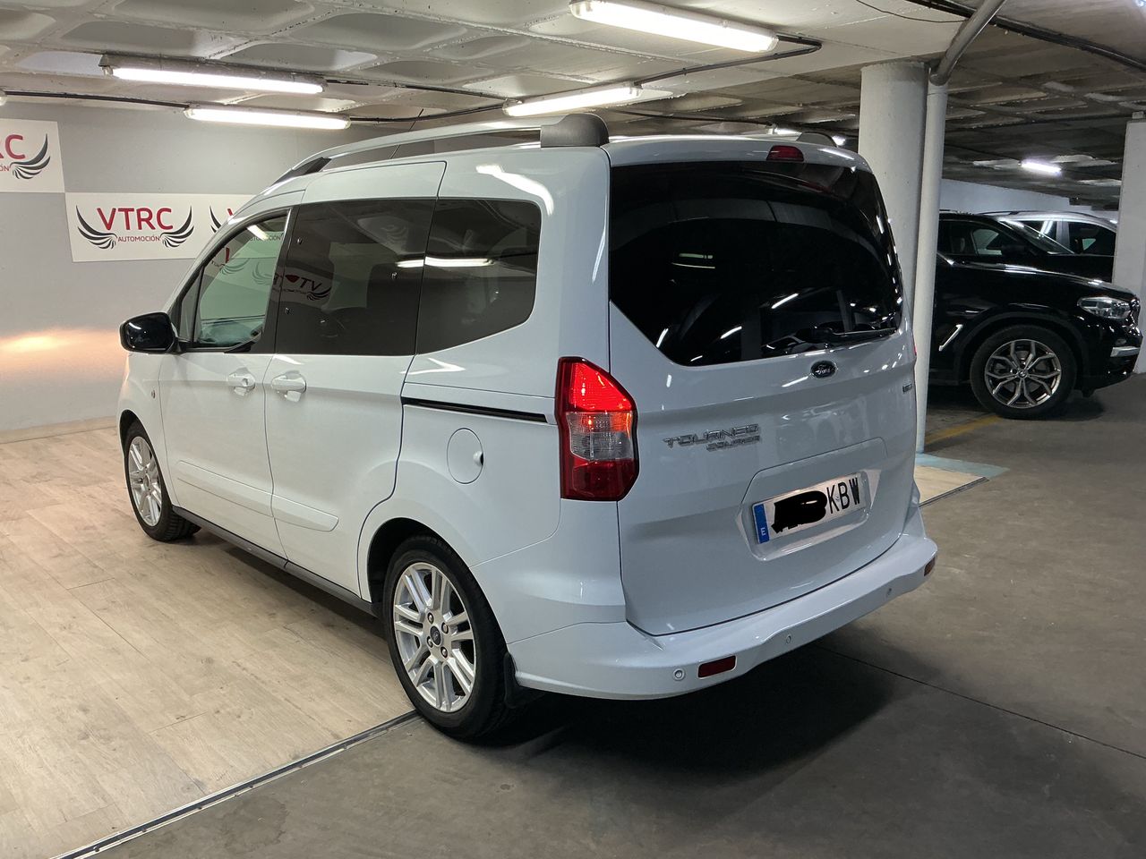 Ford Tourneo Courier 1.0 EcoBoost Sport  - Foto 27
