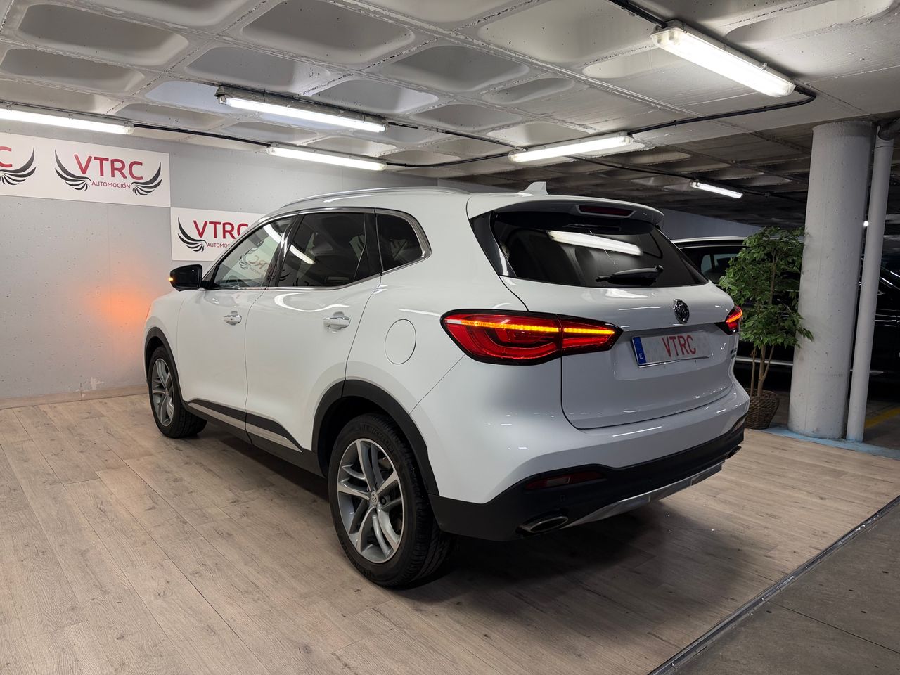 MG eHS 1.5TGDI PHEV Luxury  - Foto 4