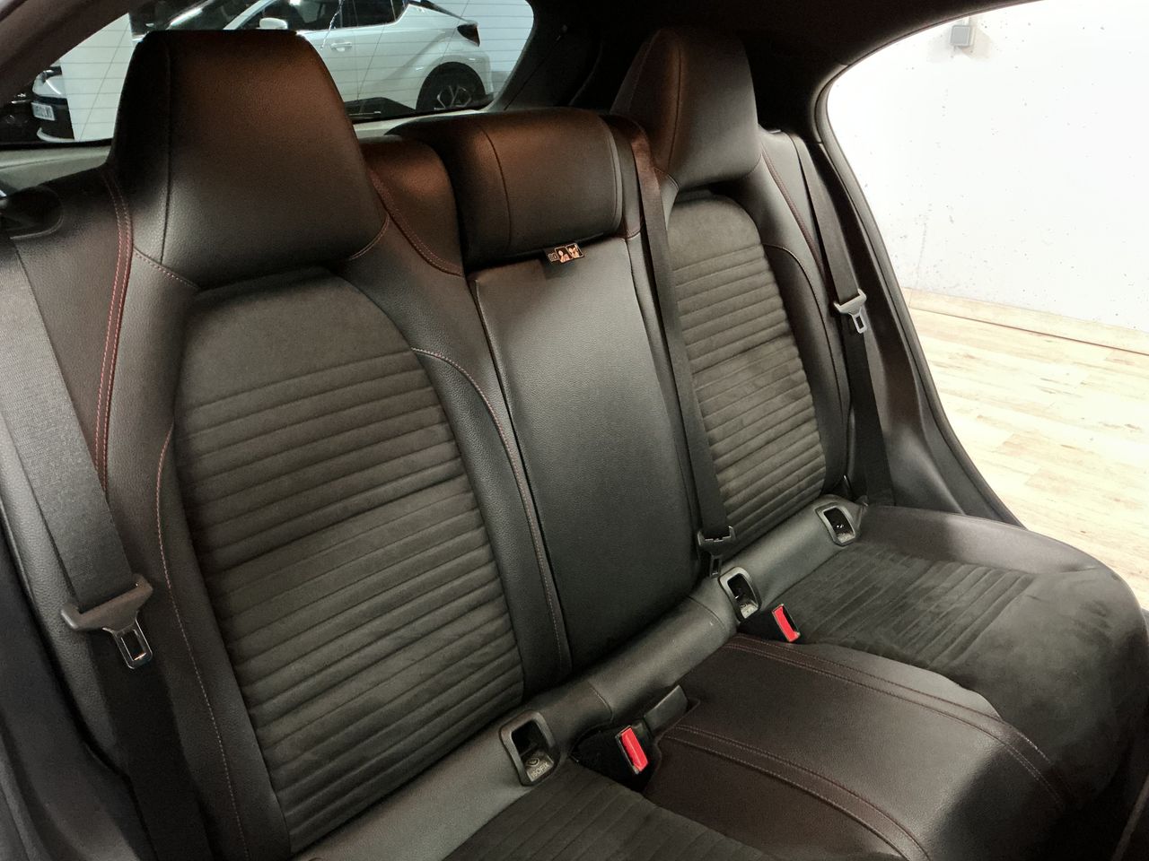 Mercedes Clase A 200CDi AMG  - Foto 23