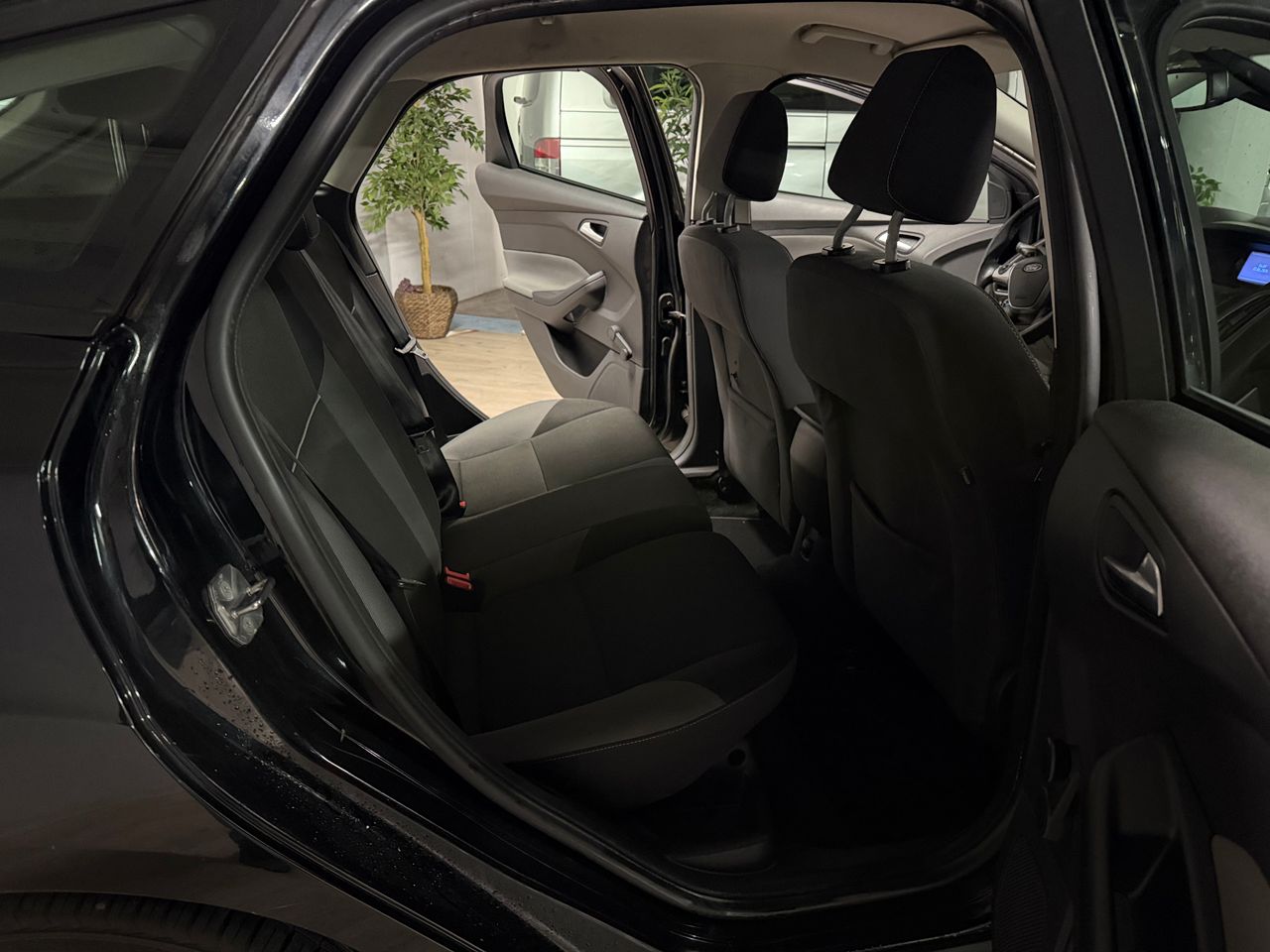 Ford Focus Berlina Sport 1.0 EcoBoost  Auto-Start-Stop 125 CV - Foto 9