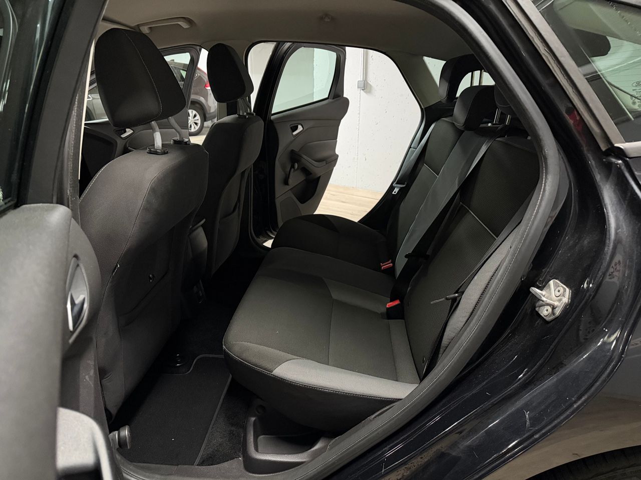 Ford Focus Berlina Sport 1.0 EcoBoost  Auto-Start-Stop 125 CV - Foto 6