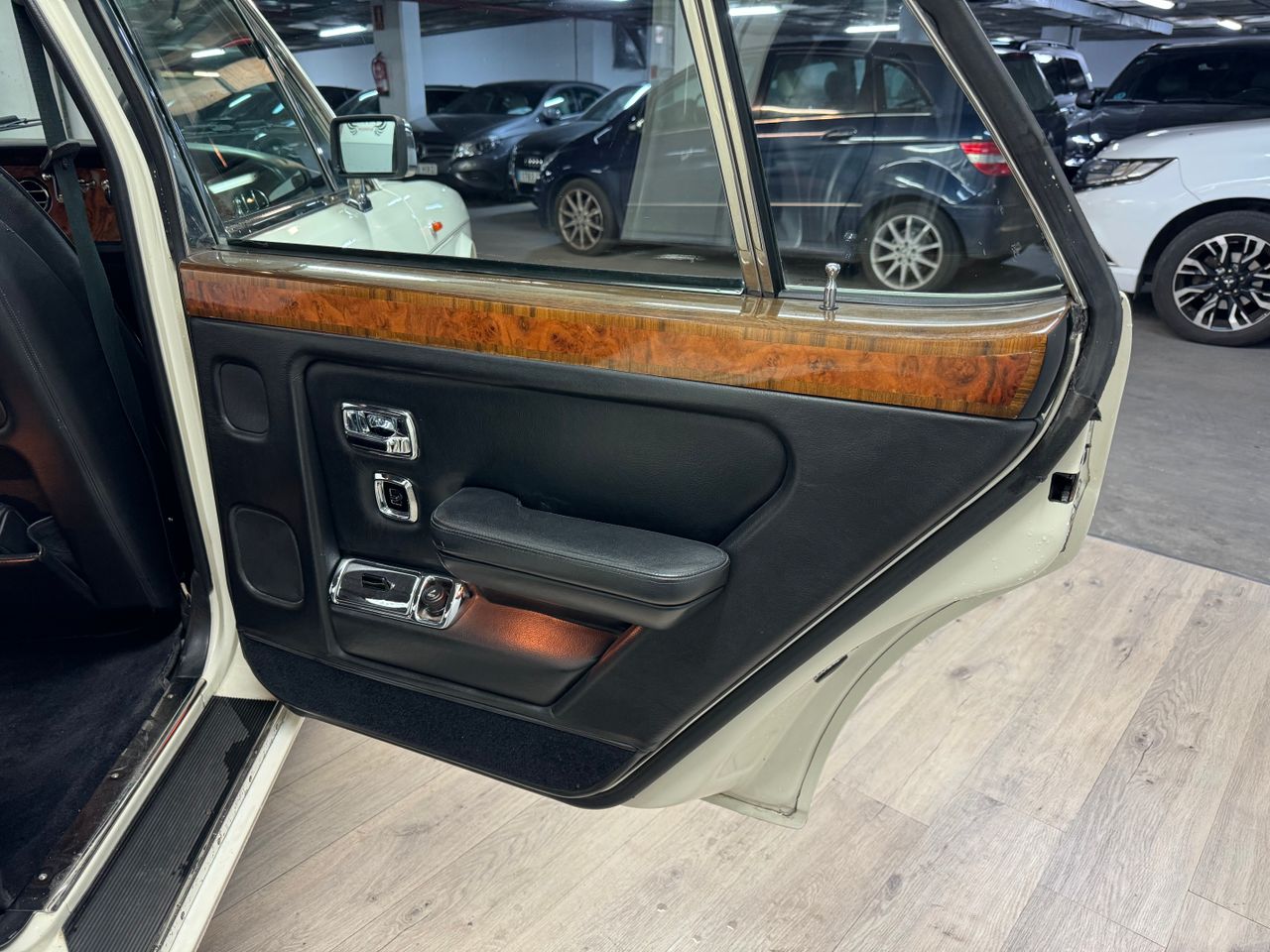 Bentley Turbo R - Foto 19