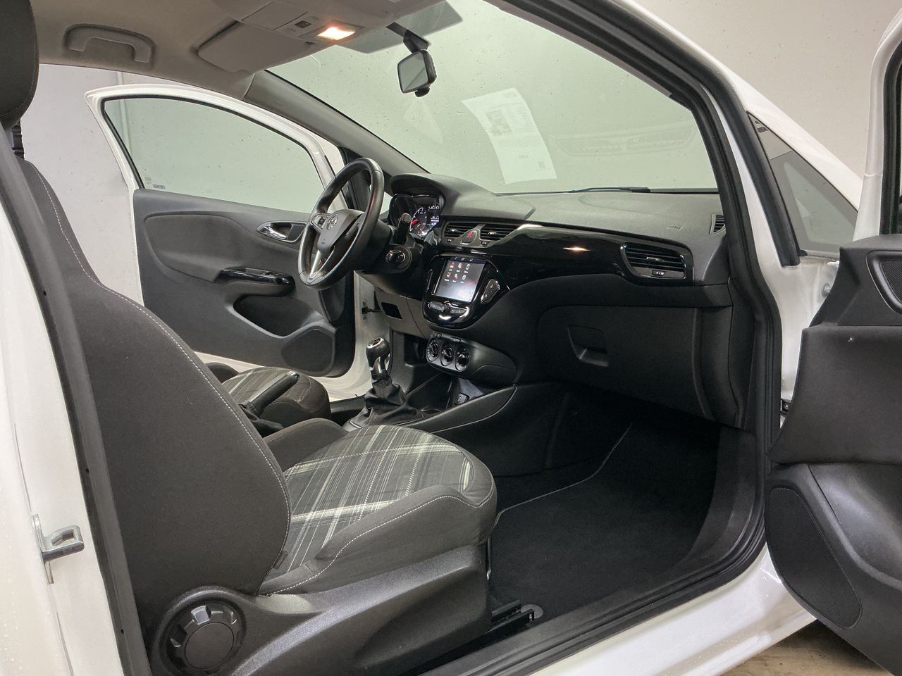 Opel Corsa 3p Selective 1.4 66 kW (90 CV) - Foto 11