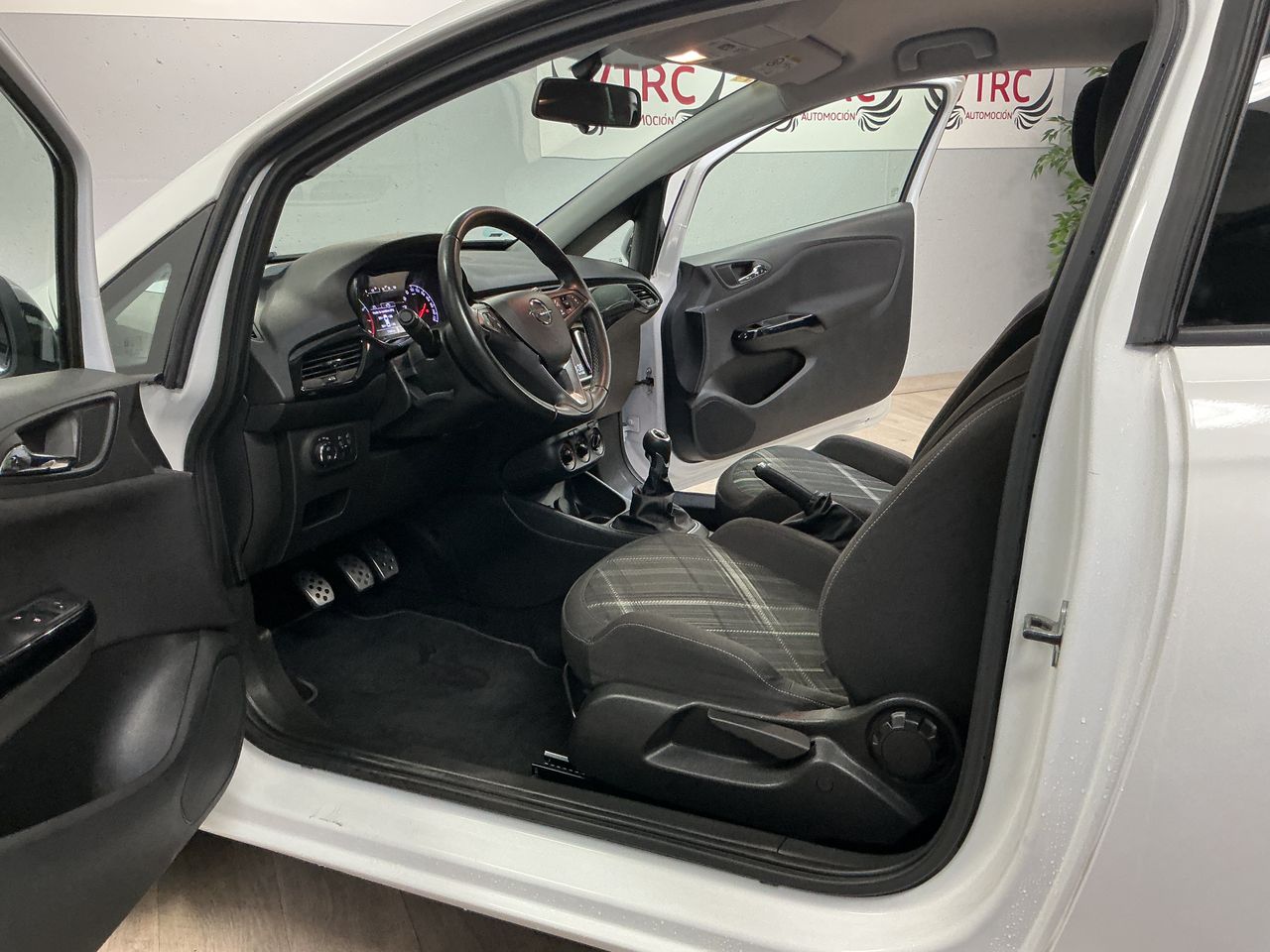 Opel Corsa 3p Selective 1.4 66 kW (90 CV) - Foto 13