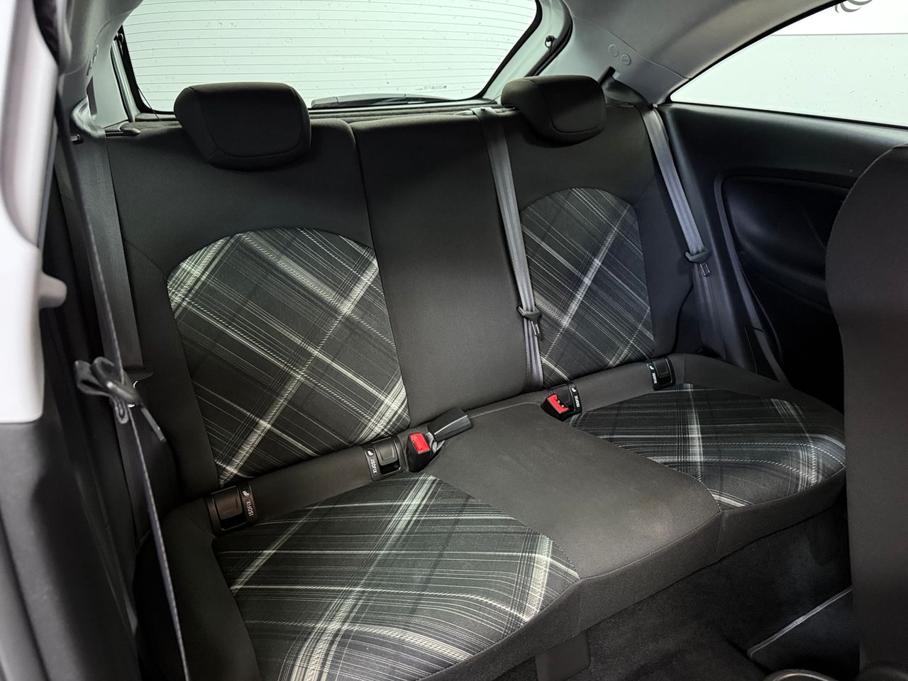 Opel Corsa 3p Selective 1.4 66 kW (90 CV) - Foto 29