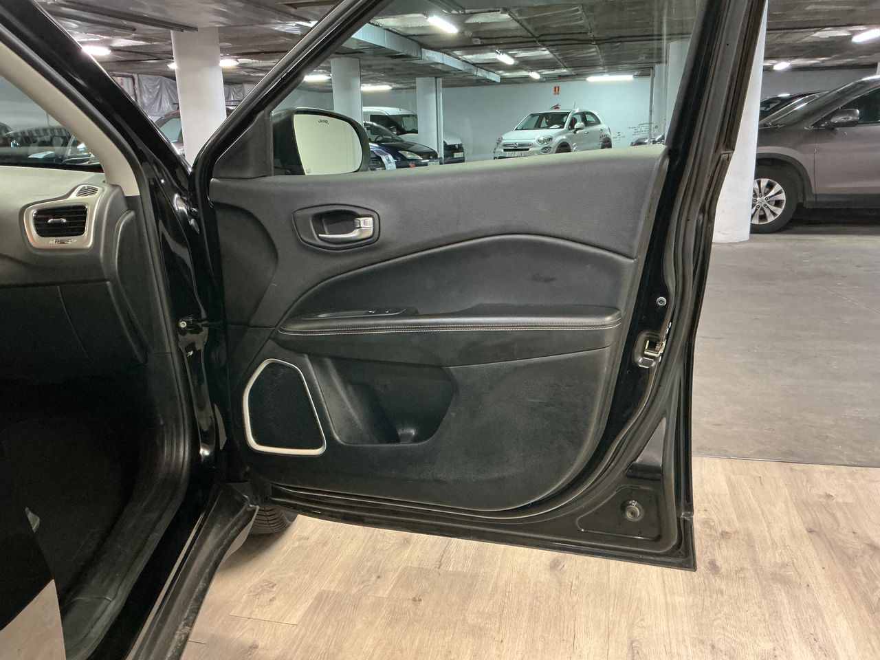 Jeep Compass Sport 1.4 MultiAir 103 kW (140 CV) 4x2 - Foto 8