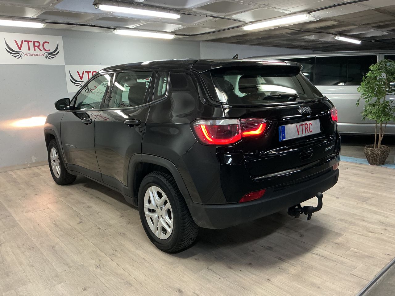 Jeep Compass Sport 1.4 MultiAir 103 kW (140 CV) 4x2 - Foto 3