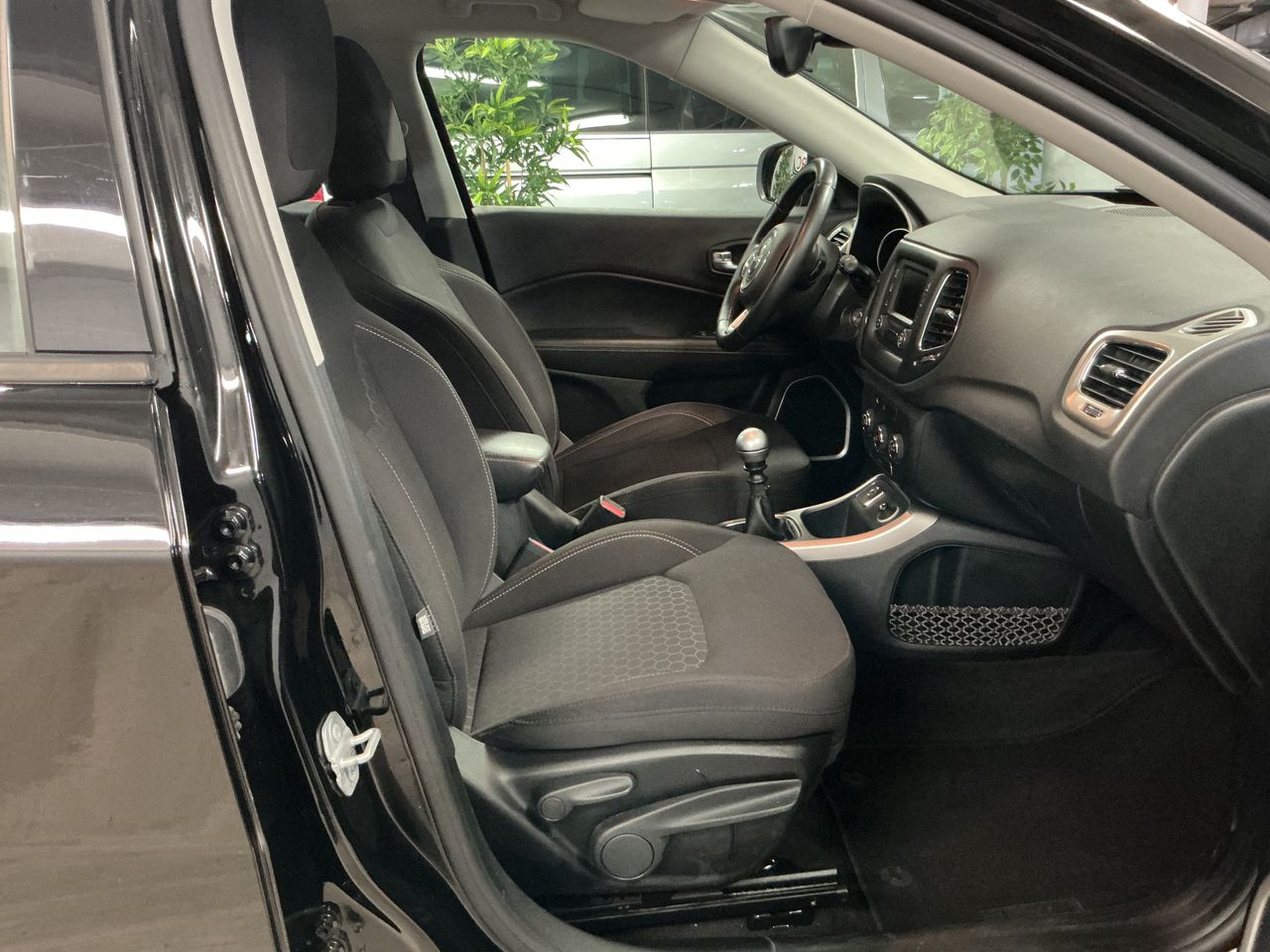 Jeep Compass Sport 1.4 MultiAir 103 kW (140 CV) 4x2 - Foto 7