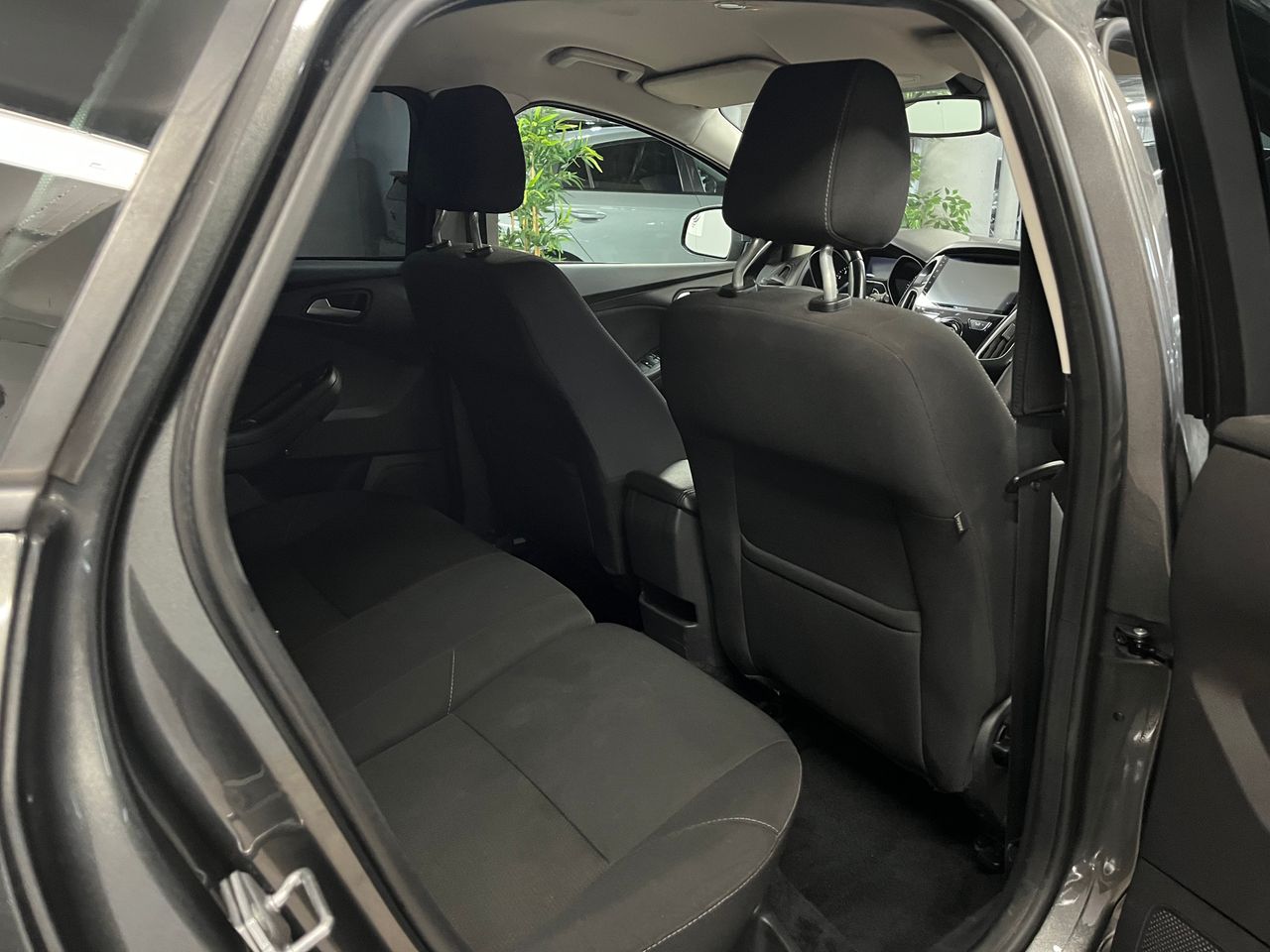 Ford Focus Berlina Sport 1.0 EcoBoost 125 CV Auto-Start-Stop - Foto 12