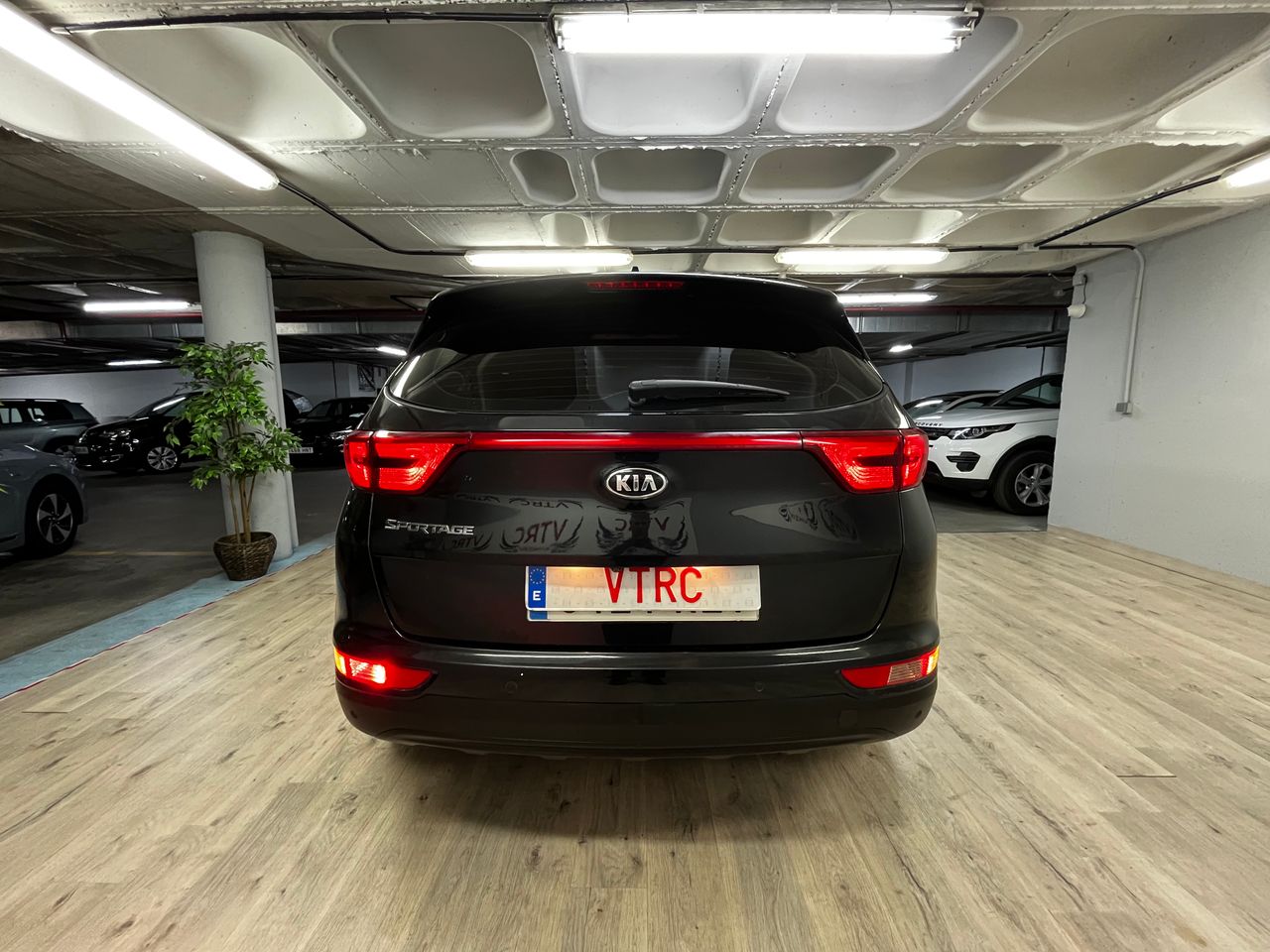 Kia Sportage 1.7 CRDi x-Tech 4x2 85 kW (115 CV) - Foto 38