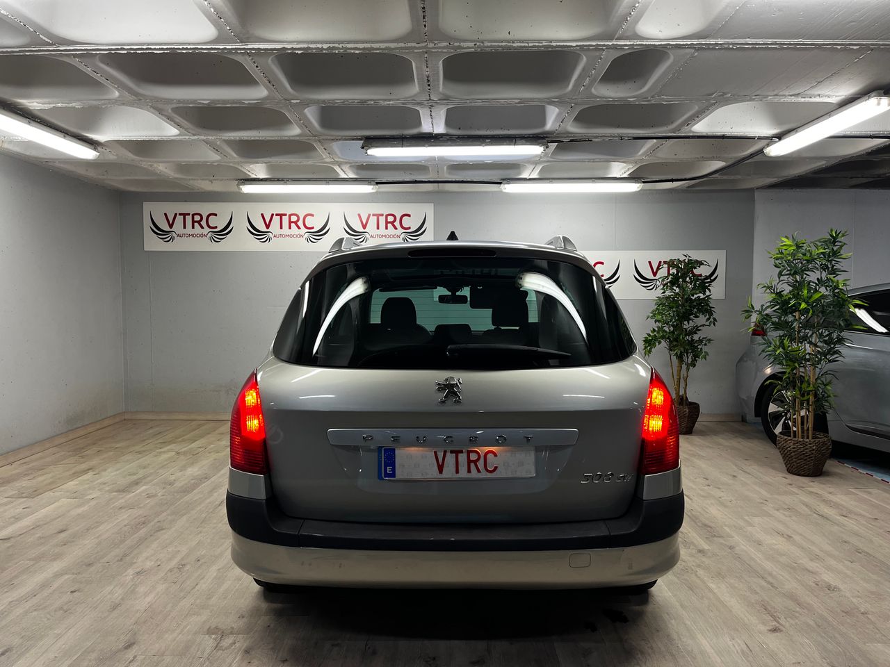 Peugeot 308 SW Confort 1.6 VTi 120 - Foto 27